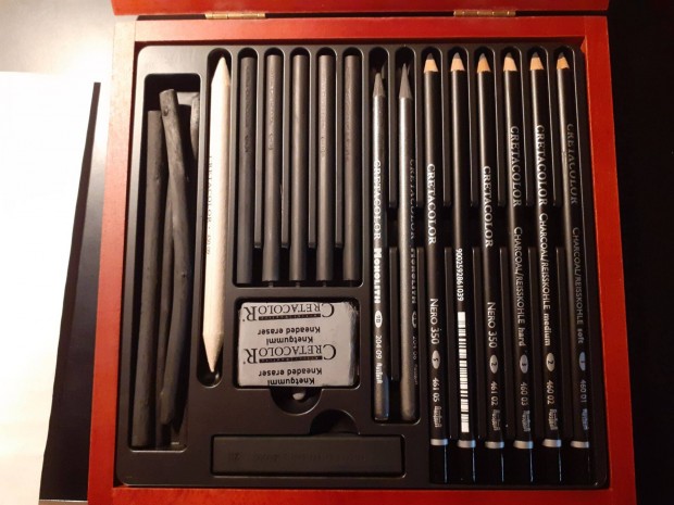 Cretacolor Black Box fa dobozos 20 db-os exkluzv szn- s rajzkszlet