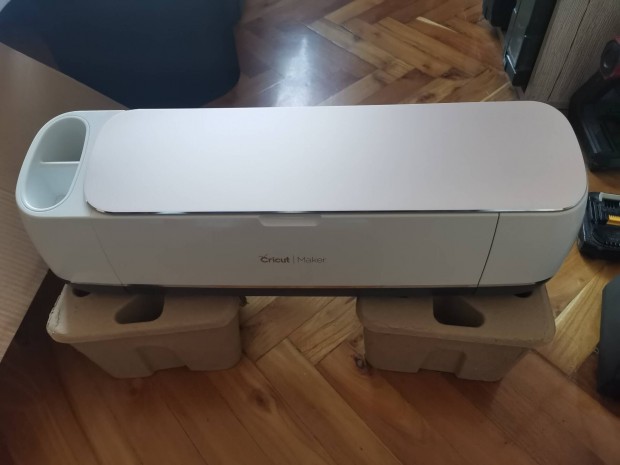 Cricut Maker (Alkatrsznek) 