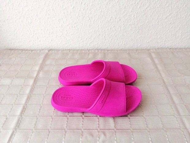 Crocs Classic Slide gyerek papucs, strandpapucs J1-es, 32-33-as