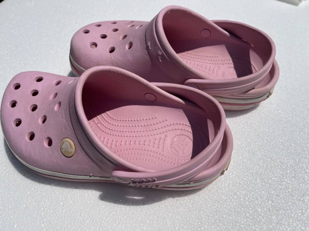Crocs J 3 (34-35-ös) papucs