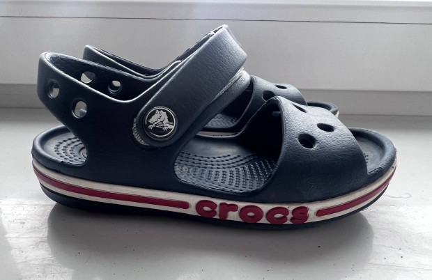 Crocs szandl C8 (24/5)