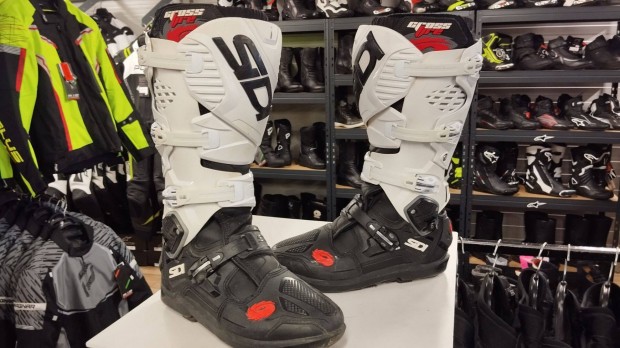 Cross - Krossz csizma / Sidi / 43-as mret