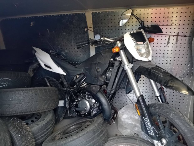 Cross motor ride generic 50es