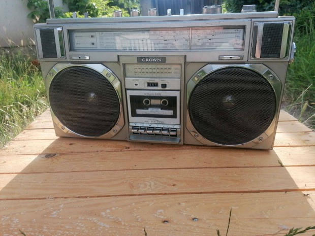 Crown CSC 950F boombox magn elad