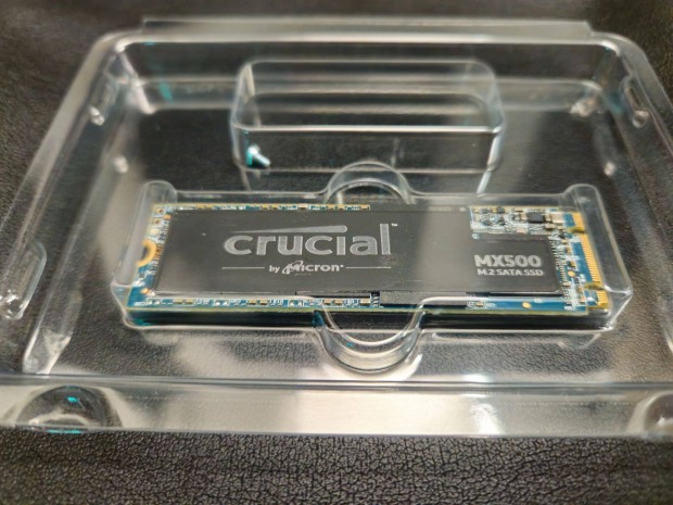 Crucial MX500 M.2 SATA SSD 250GB