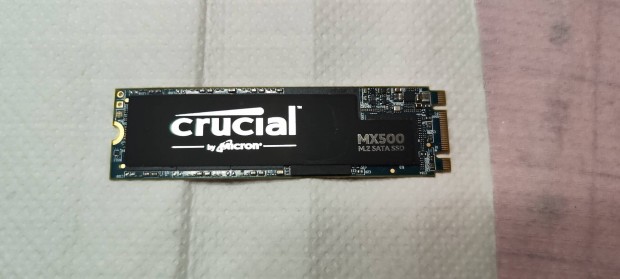 Crucial M.2 MX500 - 500GB ssd elad