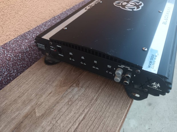Crunch mxb 1000 erősítő