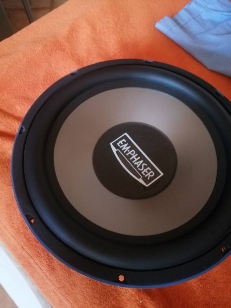 Crunch xfat 500w rms sub 30cm