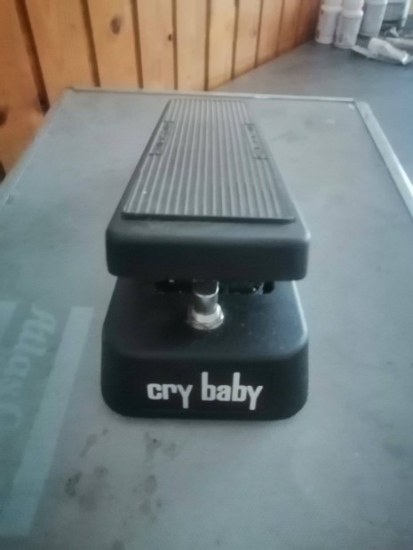 Cry Baby vaupedl