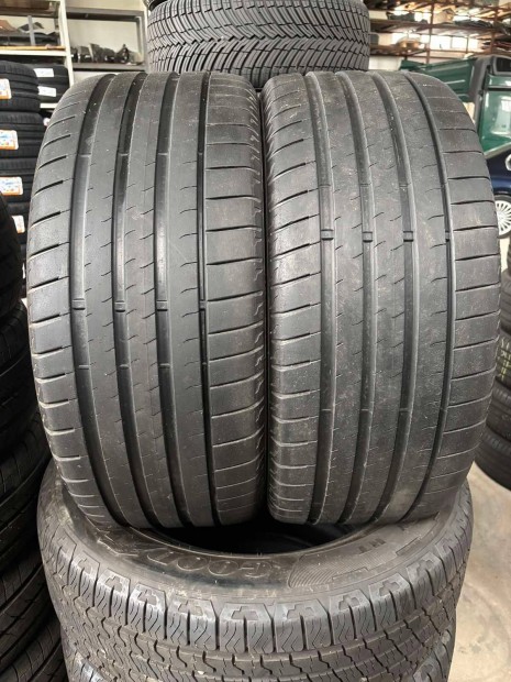 Csak 2 db 255/40R20 255/40 R20 újszerű Bridgestone nyári gumi Dot23