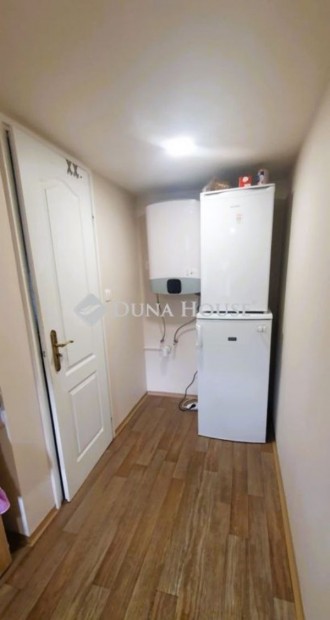 Cs�kv�ri elad� 25 nm-es h�z