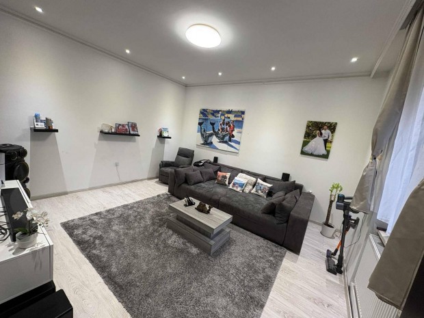 Csal�di h�z 2 gener�ci�s