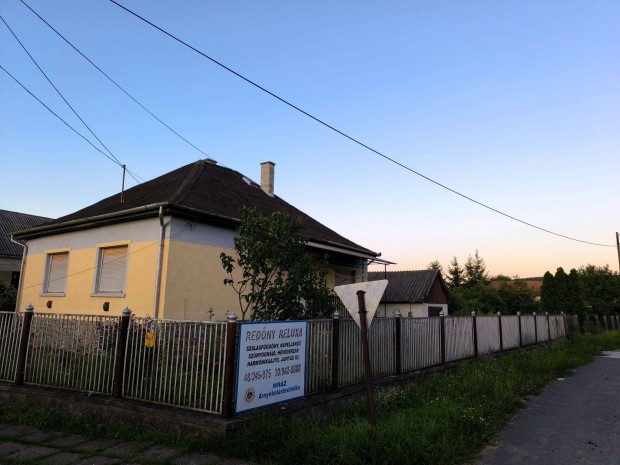 Csal�di h�z Csokvaom�nyban