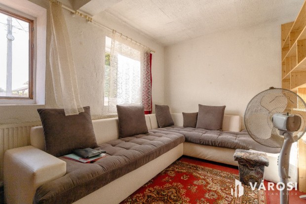 Csal�di h�z Jamin�ban, nappali+3 szob�val,nagy kerttel