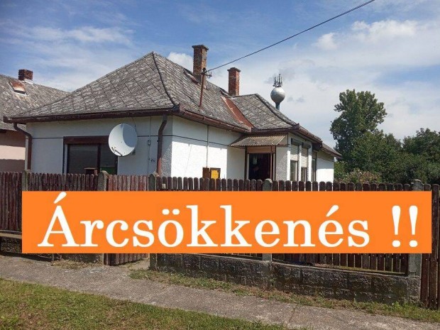 Csal�di h�z Tarp�n