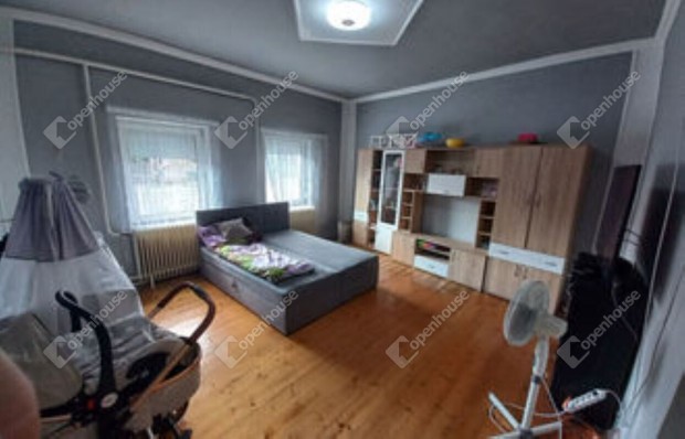 Csal�di h�z a belv�rosaban