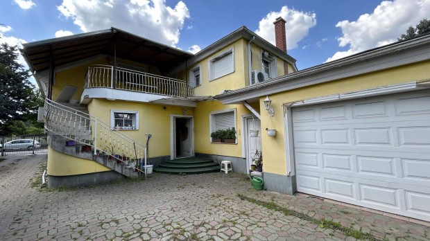 Csal�di h�z elad� Budapest XVI. ker�let, R�kosszentmih�ly