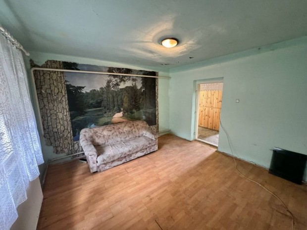 Csal�di h�z el�rhet� �ron! - B�kkaranyos