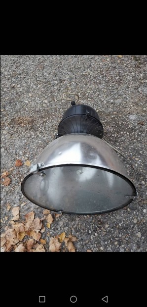 Csarnok lampa 3db elad