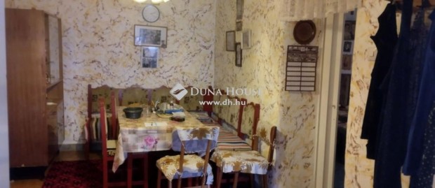 Cs�taljai 110 nm-es h�z elad�