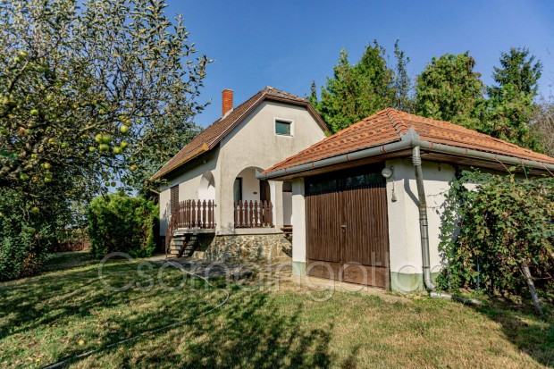 Csat�rimajor - term�szetk�zeli h�z elad�