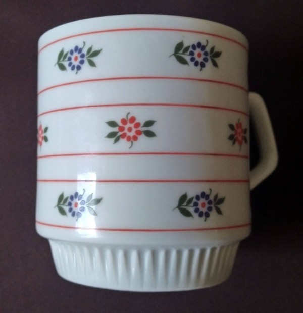 Csehszlovk porceln bgre ( Cesky Porcelan Dubi )