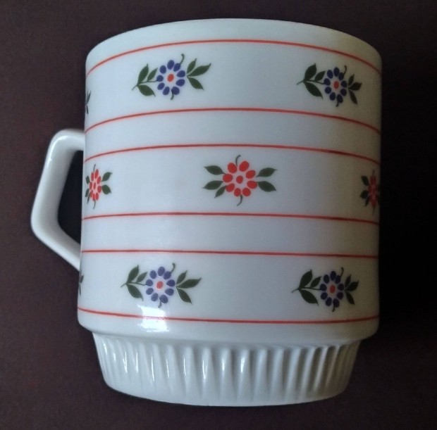 Csehszlovk porceln bgre ( Cesky Porcelan Dubi )