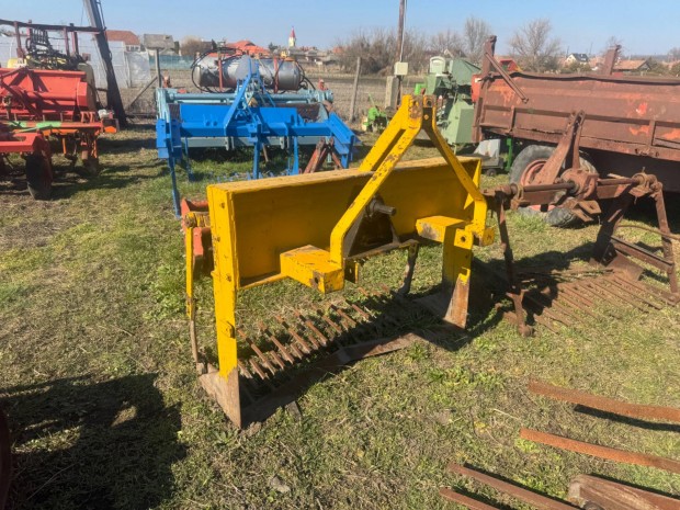 Csemetekiemel� , �gy�skiemel�