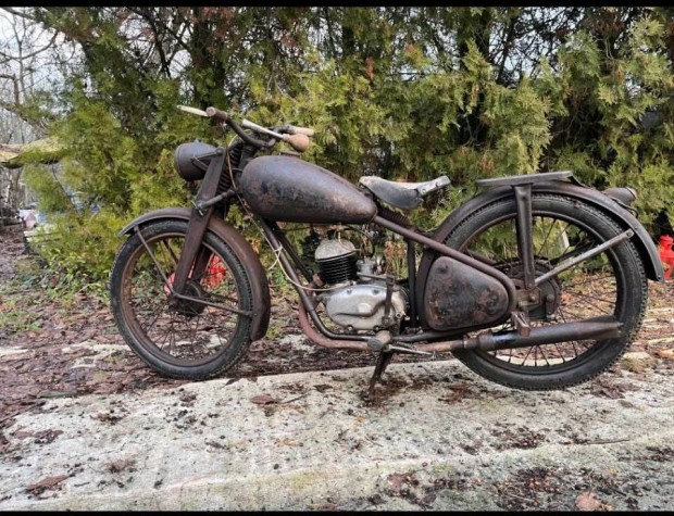 Csepel 125 lemezvills 
