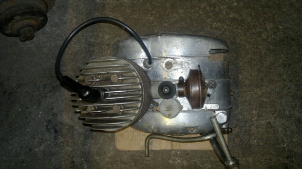 Csepel 125 motorblokk