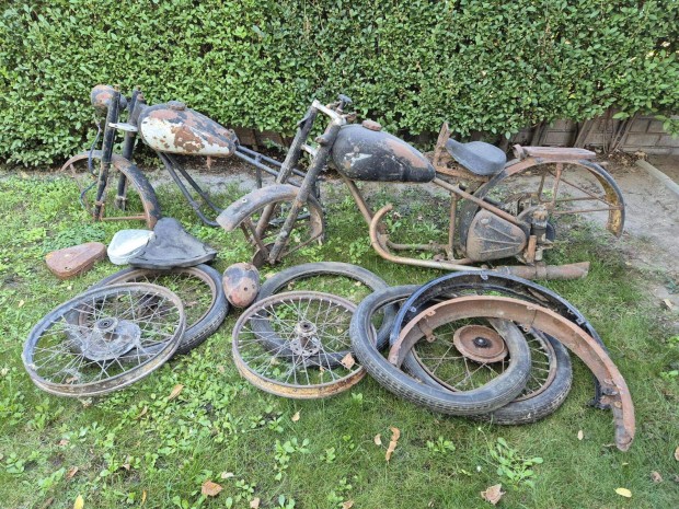 Csepel 125 motorkerkpr