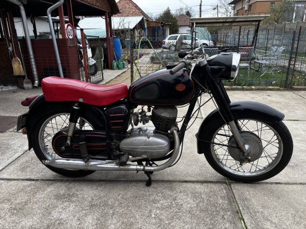 Csepel Pann�nia TLT 250 1961