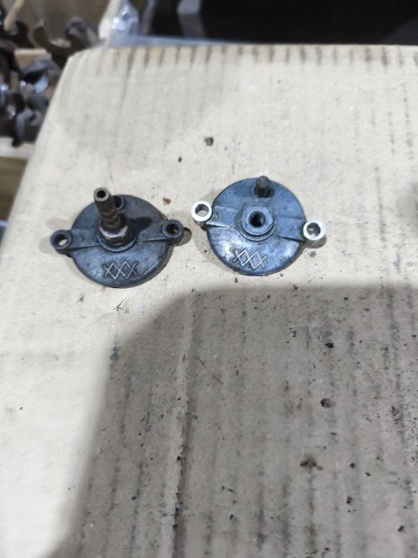Csepel WM 100/48,125/49 karburtor fedl