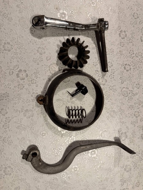 Csepel -125/49-50 alkatr�szek