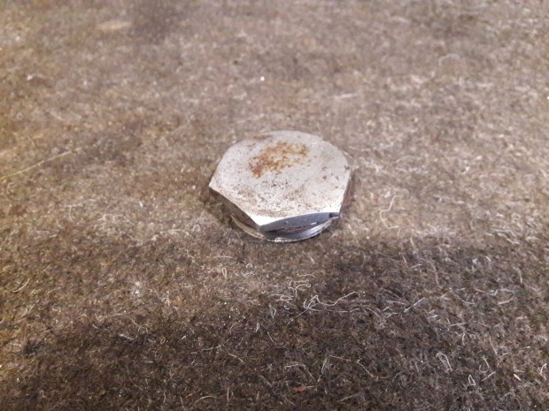 Csepel / Danuvia gy�ri kuplung dekni nagy csavar