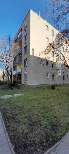 Csepel - Erdősor 2 szobás lakás 52nm