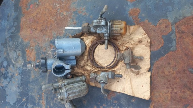 Csepel danucia karbur�tor,benzin csap