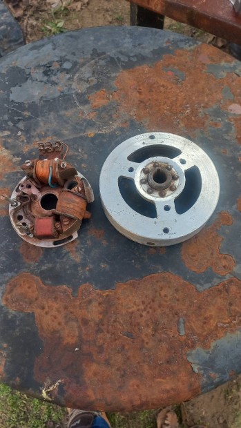 Csepel,danuvia gy�jt�s