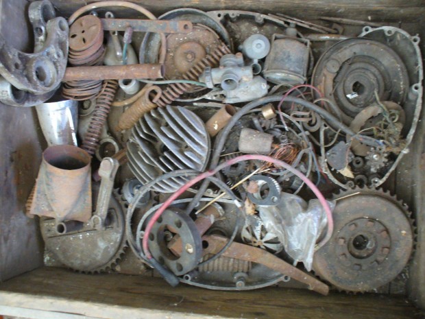 Csepel motor alkatrszek