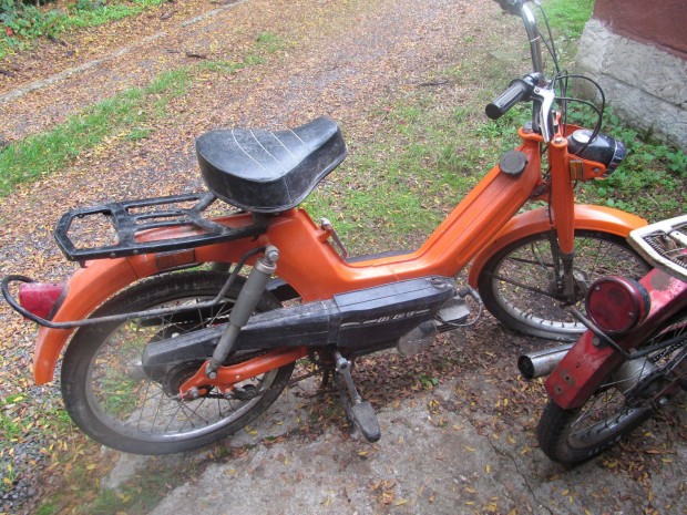 Cserlnm 2 darab KTM sachs robogmat, Bontom Is!