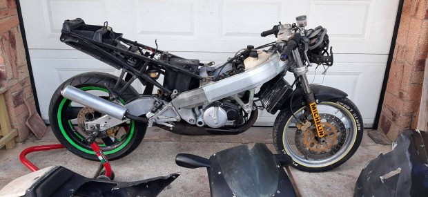 Cserlnm Ritka Cagiva Mito alkatrszeit egyben Simson -ra