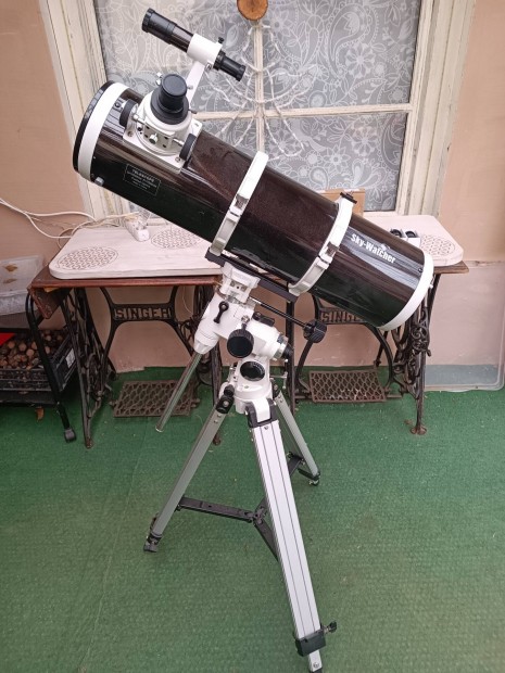 Csillagszati tvcs Skywatcher 150/750