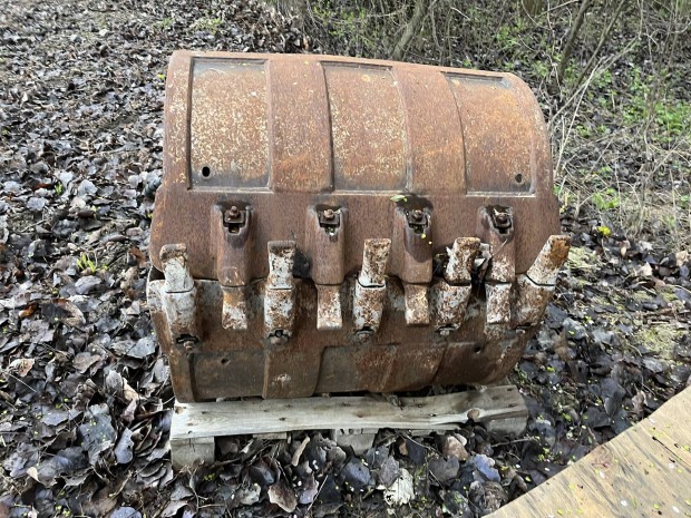 Csipeget� kan�l rot�torral