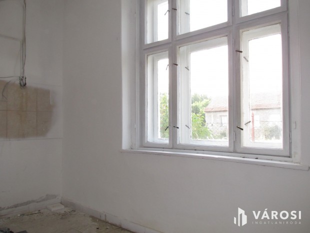 Csodás zöld környezetben családi ház a szlovák határ mentén