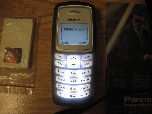 Csodaszp llapotban Nokia 2100 Gyjtemnybe Val Retro Mobiltelefon