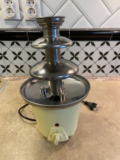 Csokol�d� sz�k�k�t, fondue