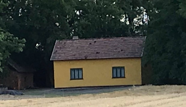 Cs�lyosp�losi tanya �s mez�gazdas�gi ter�let