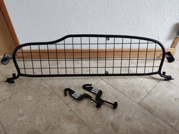 Csomag- �s utast�r elv�laszt� r�cs Suzuki Vitar�hoz