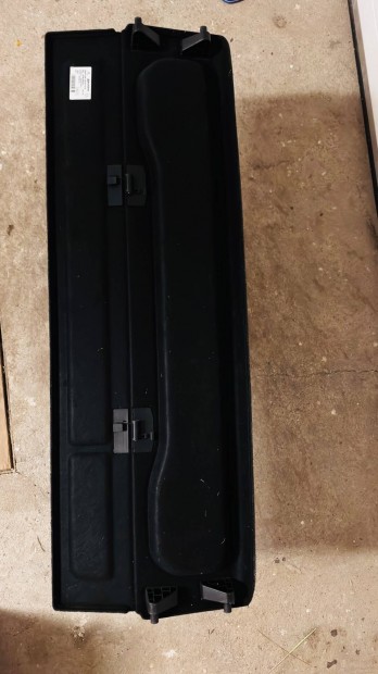 Csomagt�r kalaptart�