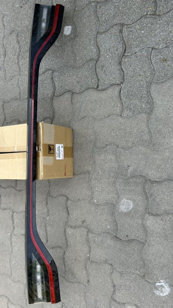 Csomagtr prizma lexus lbx 2023- elad